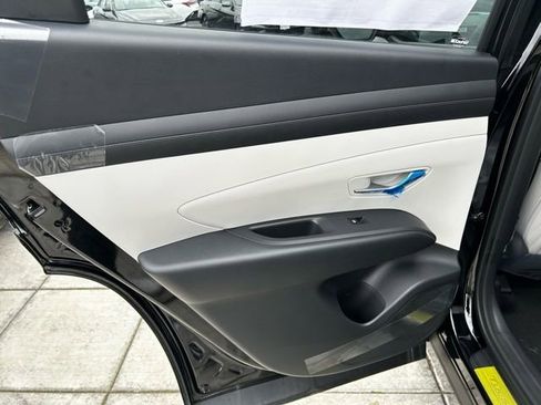 New 2026 Hyundai Tucson SEL image 10