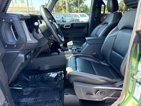 Used 2025 Ford Bronco Outer Banks AWD/4WD image 24