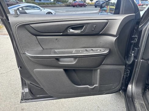 Used 2013 GMC Acadia SLE AWD/4WD image 29