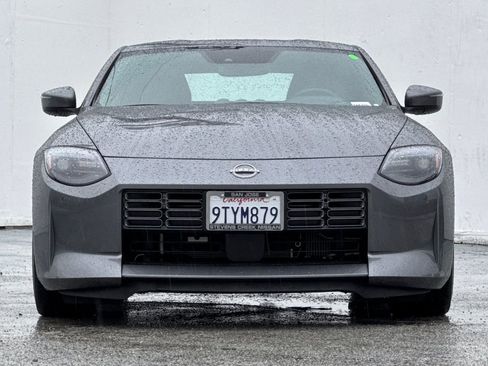 Used 2025 Nissan Z Performance w/ Floor Mat Package RWD image 8