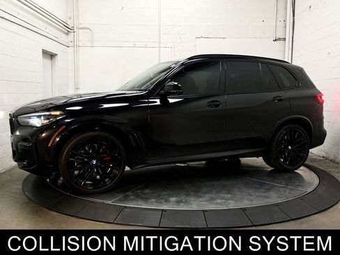 Used 2023 BMW X5 xDrive40i w/ M Sport Package AWD/4WD image 4