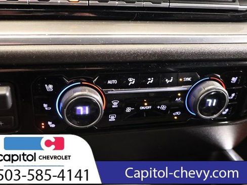 Used 2024 Chevrolet Silverado 3500 High Country w/ High Country Premium Package image 17