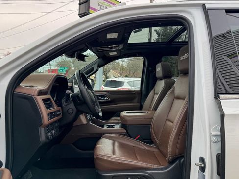 Used 2023 Chevrolet Tahoe High Country AWD/4WD image 21