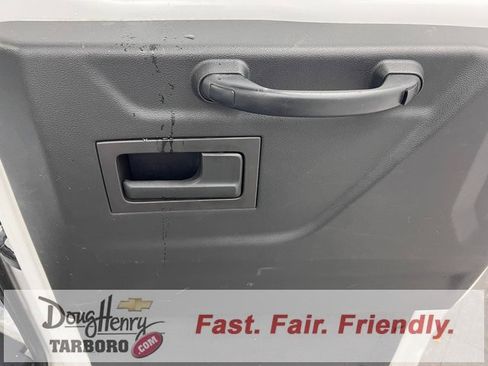 Used 2017 Ford Transit 250 Base image 33