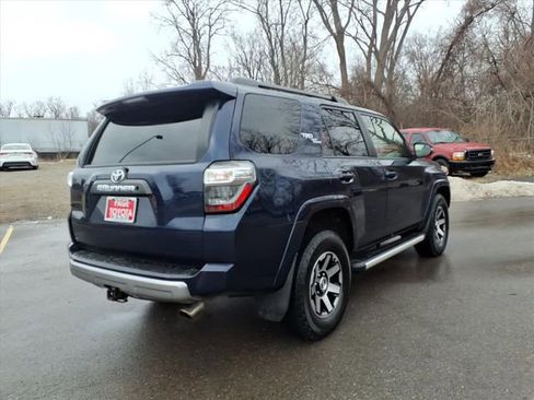 Used 2019 Toyota 4Runner TRD Off-Road Premium image 7