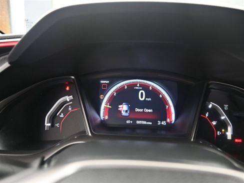 Used 2019 Honda Civic Type R image 13