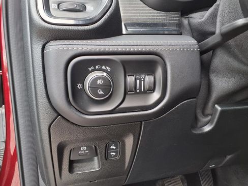 Used 2022 RAM 1500 Limited AWD/4WD image 29