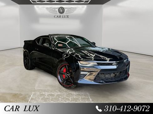 Used 2017 Chevrolet Camaro SS RWD image 7