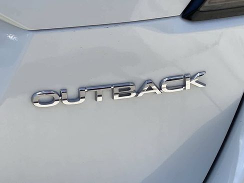 Used 2023 Subaru Outback Premium w/ Popular Package #1 AWD/4WD image 12