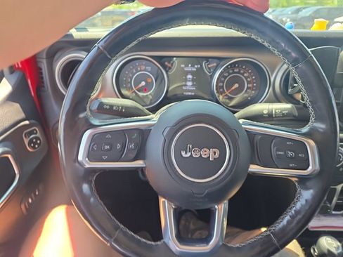 Used 2020 Jeep Gladiator Sport w/ Quick Order Package 24S AWD/4WD image 44