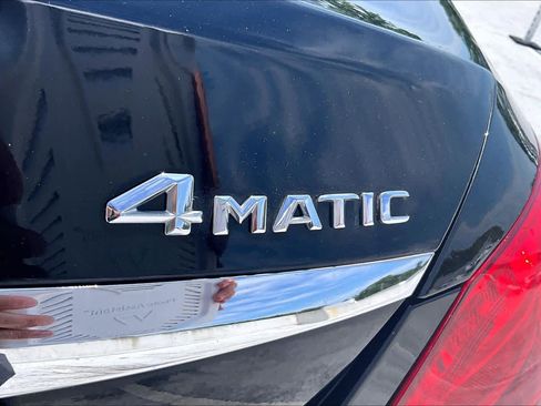 Used 2015 Mercedes-Benz C 300 4MATIC Sedan image 10