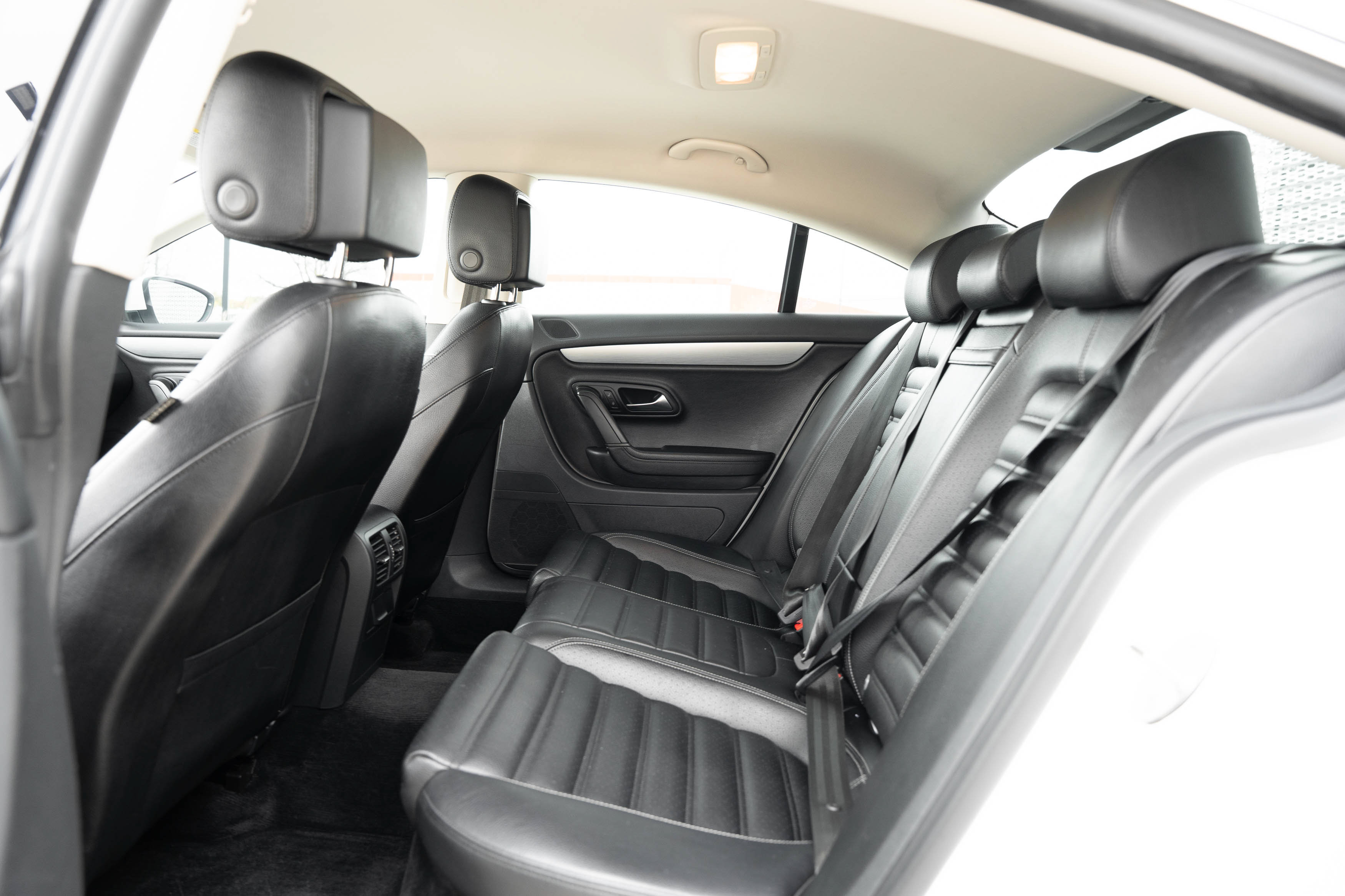 Used 2013 Volkswagen CC Sport FWD image 19