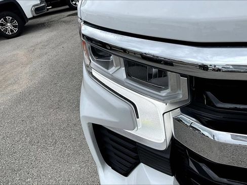 Used 2023 Chevrolet Silverado 1500 LT w/ Work Truck Package AWD/4WD image 34