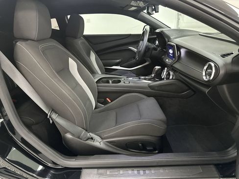Used 2019 Chevrolet Camaro SS RWD image 18