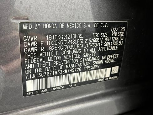 Certified 2025 Honda HR-V LX image 17