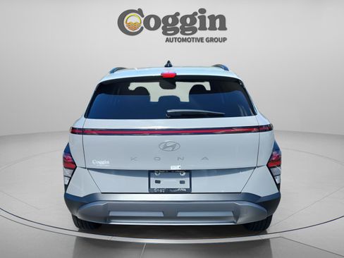 Certified 2026 Hyundai Kona SEL Premium image 5