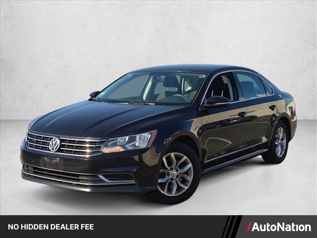 Used 2016 Volkswagen Passat 1.8T S FWD image 1