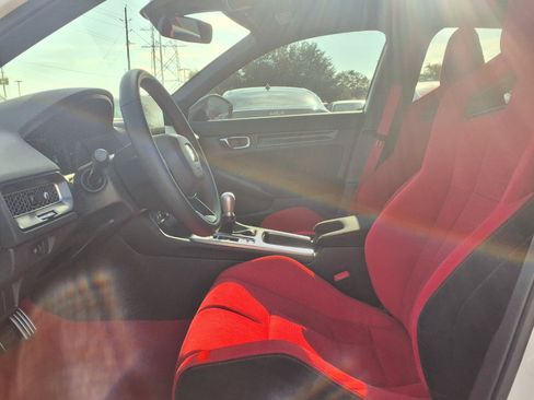 Used 2025 Honda Civic Type R image 17