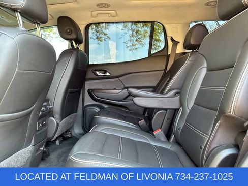 Certified 2020 GMC Acadia Denali w/ LPO, Floor Liner Package AWD/4WD image 25