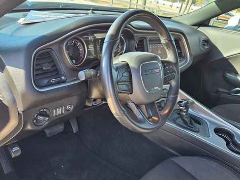 Used 2022 Dodge Challenger GT image 11