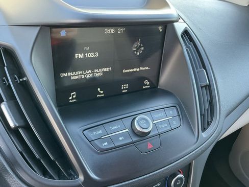 Used 2019 Ford Escape SEL image 24