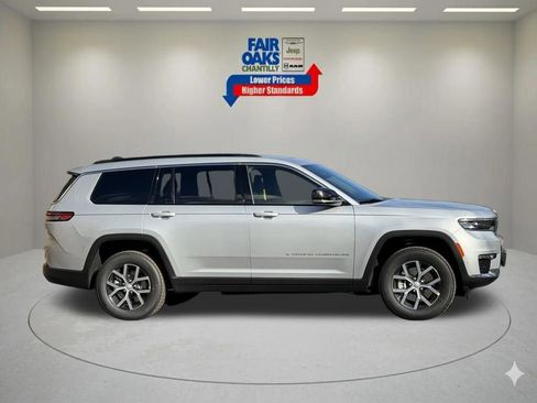 New 2025 Jeep Grand Cherokee L Limited w/ Luxury Tech Group II AWD/4WD image 5