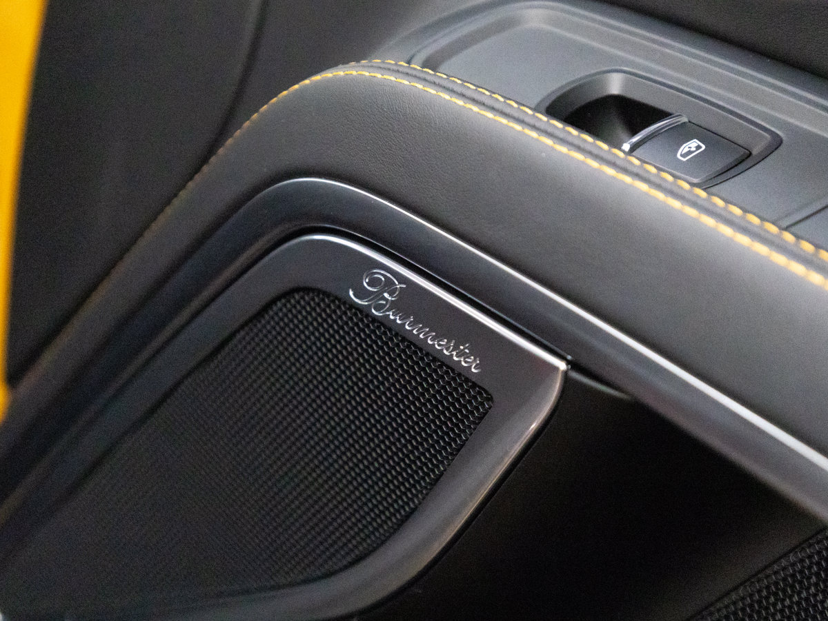 Certified 2018 Porsche 911 Turbo S AWD/4WD image 39