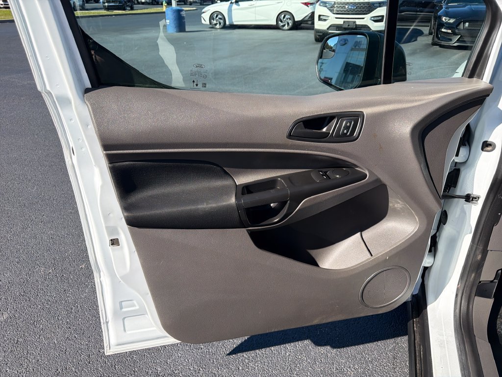 Used 2022 Ford Transit Connect XL FWD image 13