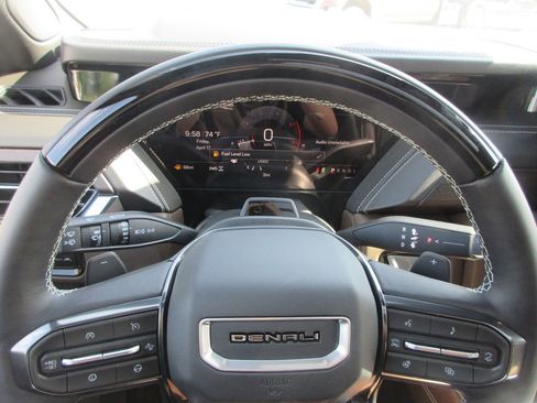 New 2026 GMC Yukon XL Denali Ultimate image 18