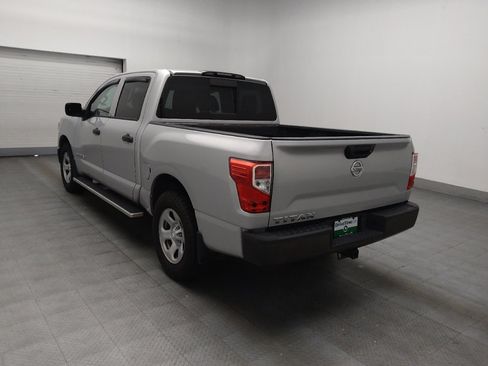 Used 2017 Nissan Titan S RWD image 5