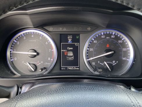 Used 2016 Toyota Highlander Limited Platinum image 31