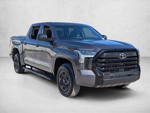 Used 2025 Toyota Tundra SR image 3