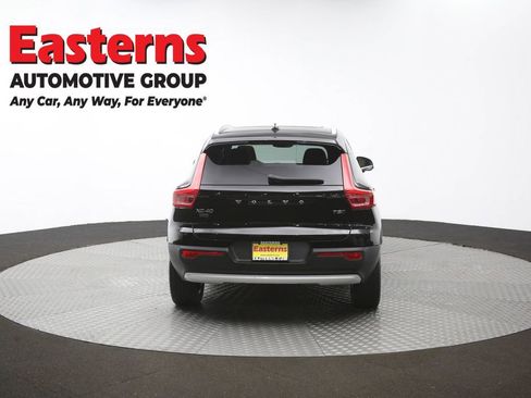 Used 2022 Volvo XC40 T5 Inscription AWD/4WD image 36