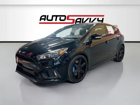 Used 2017 Ford Focus RS AWD/4WD image 3