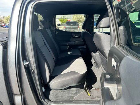 Used 2023 Toyota Tacoma TRD Off-Road image 25