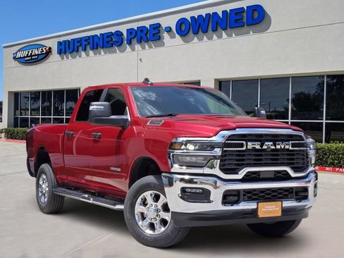 Certified 2026 RAM 2500 Big Horn AWD/4WD image 1
