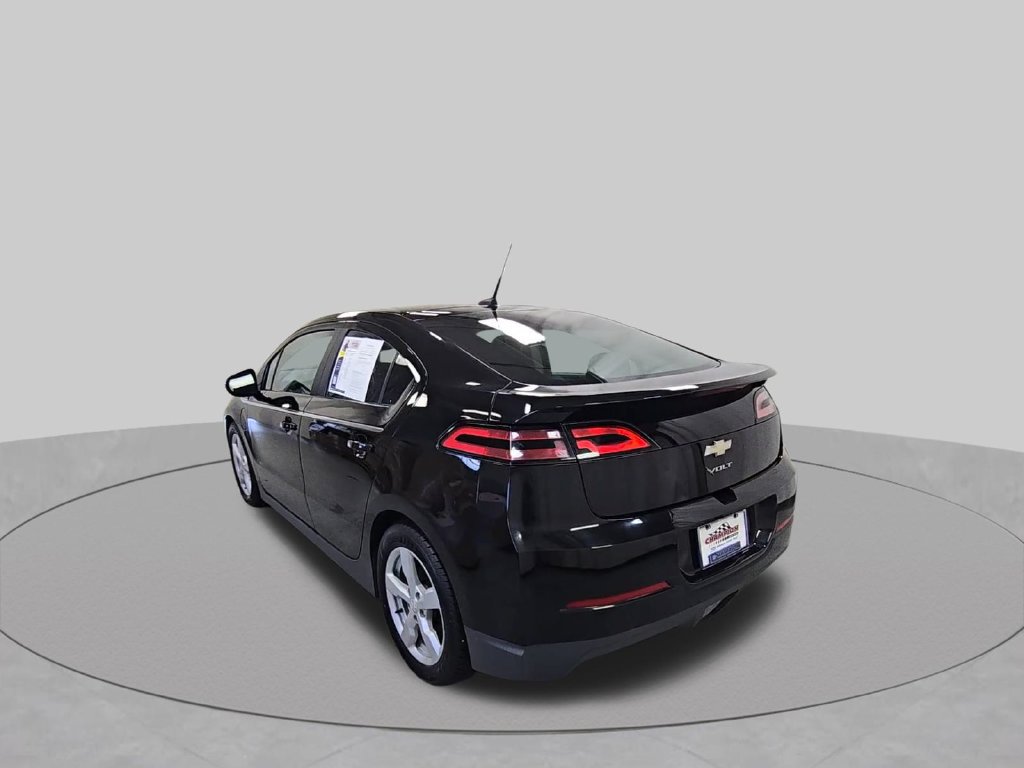 Used 2014 Chevrolet Volt FWD image 9