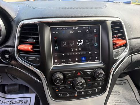Used 2018 Jeep Grand Cherokee Summit w/ Platinum Series Group AWD/4WD image 18