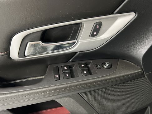 Used 2017 GMC Terrain SLE w/ Technology Package FWD image 15