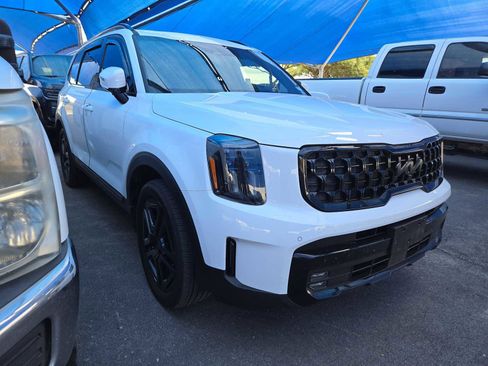 Used 2025 Kia Telluride SX Prestige X-Line AWD/4WD image 2
