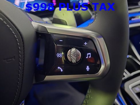 New 2025 BMW 750e xDrive image 21