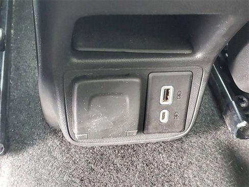 Certified 2023 Buick Encore GX Essence w/ Experience Buick Package image 11