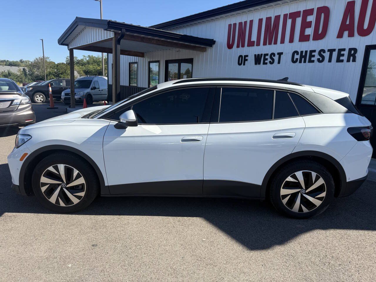 Used 2024 Volkswagen ID.4 2WD image 13