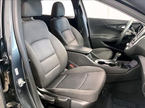 Used 2018 Chevrolet Malibu LS image 7