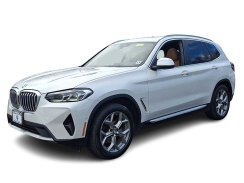 Used 2023 BMW X3 xDrive30i w/ Premium Package image 3