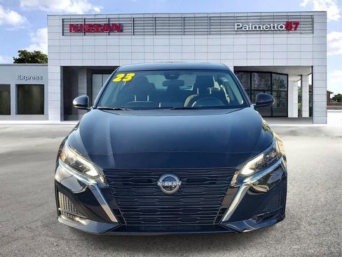 Certified 2023 Nissan Altima 2.5 SV image 2