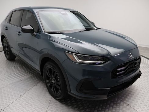 Used 2026 Honda HR-V Sport image 6