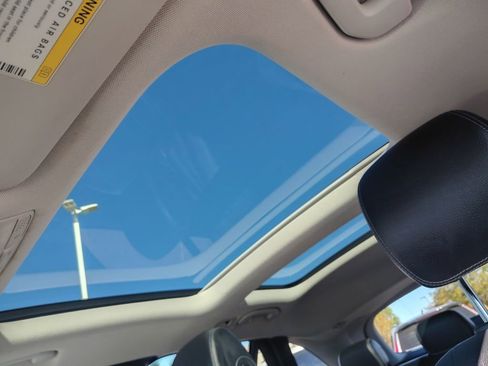 Used 2016 Mercedes-Benz GLC 300 image 7