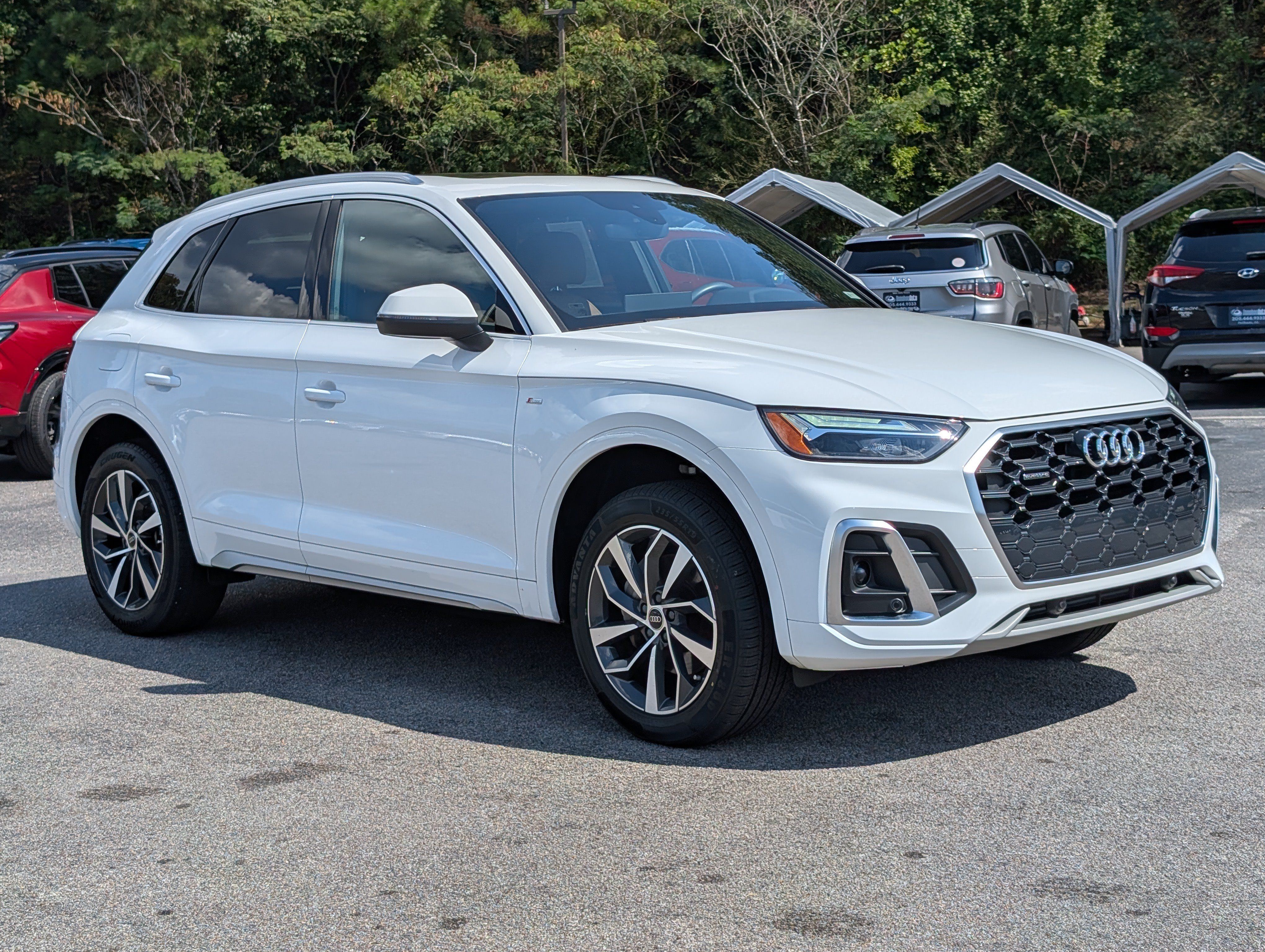 Used 2023 Audi Q5 2.0T Premium w/ Convenience Package AWD/4WD image 11