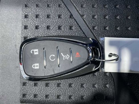 Used 2023 Chevrolet Equinox RS w/ LPO, Floor Liner Package AWD/4WD image 20